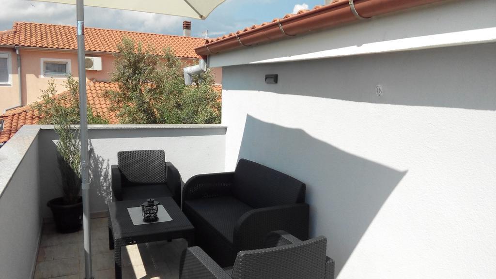 Holiday Home Marsan Пула Екстериор снимка